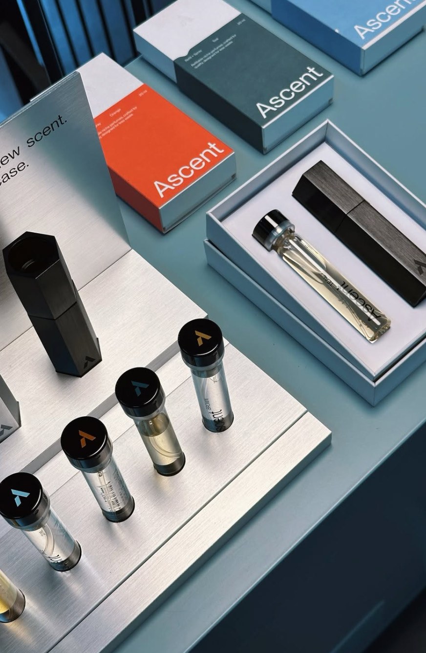 Ascent display with testers